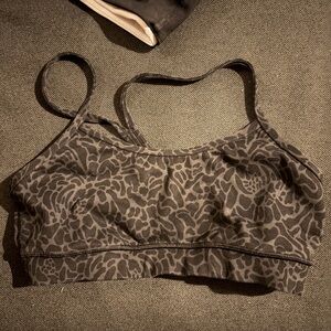 lululemon y sports bra size 6